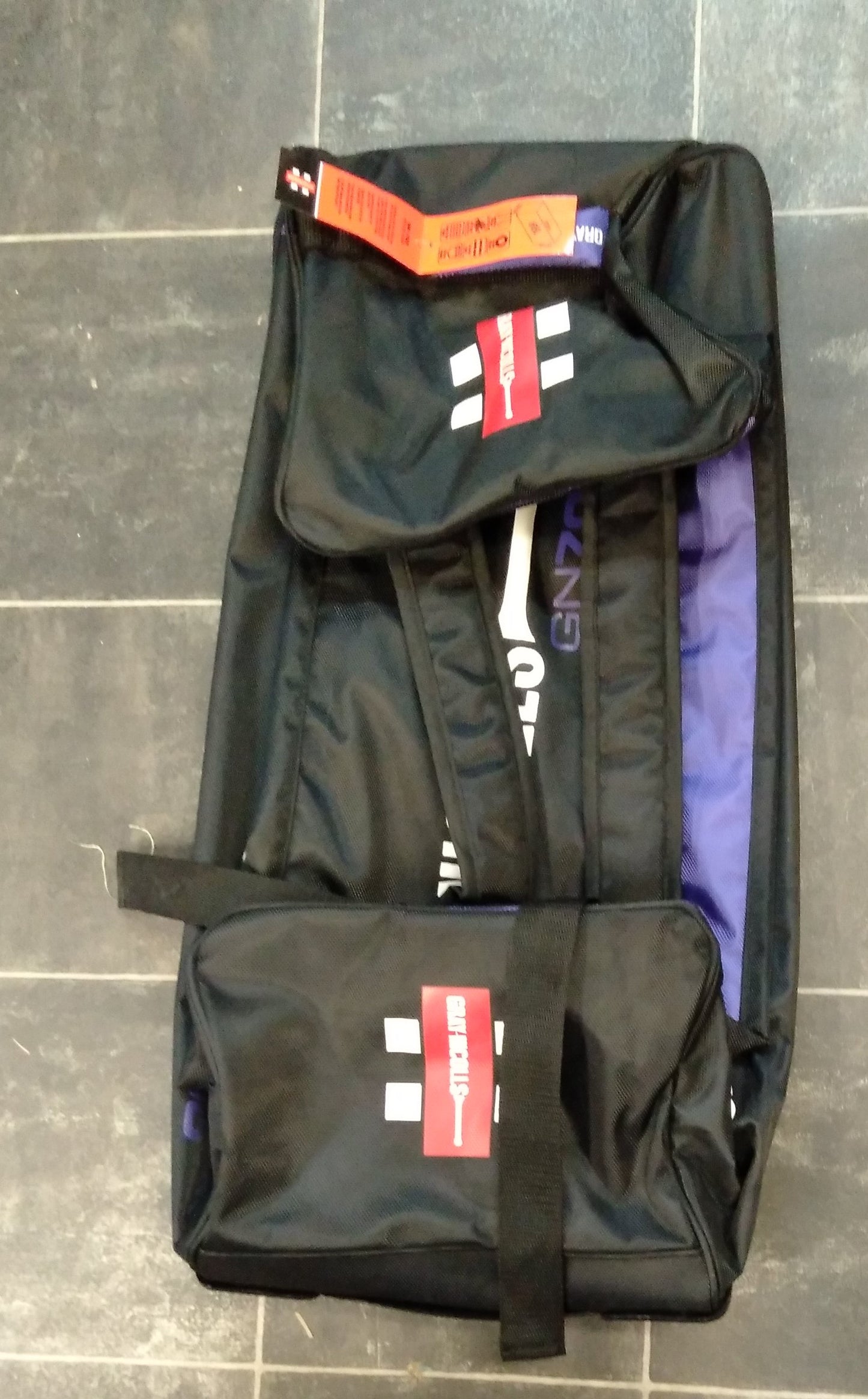 GN 700 cricket bag